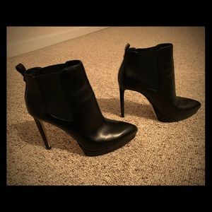 Michael Kors Heeled Bootie